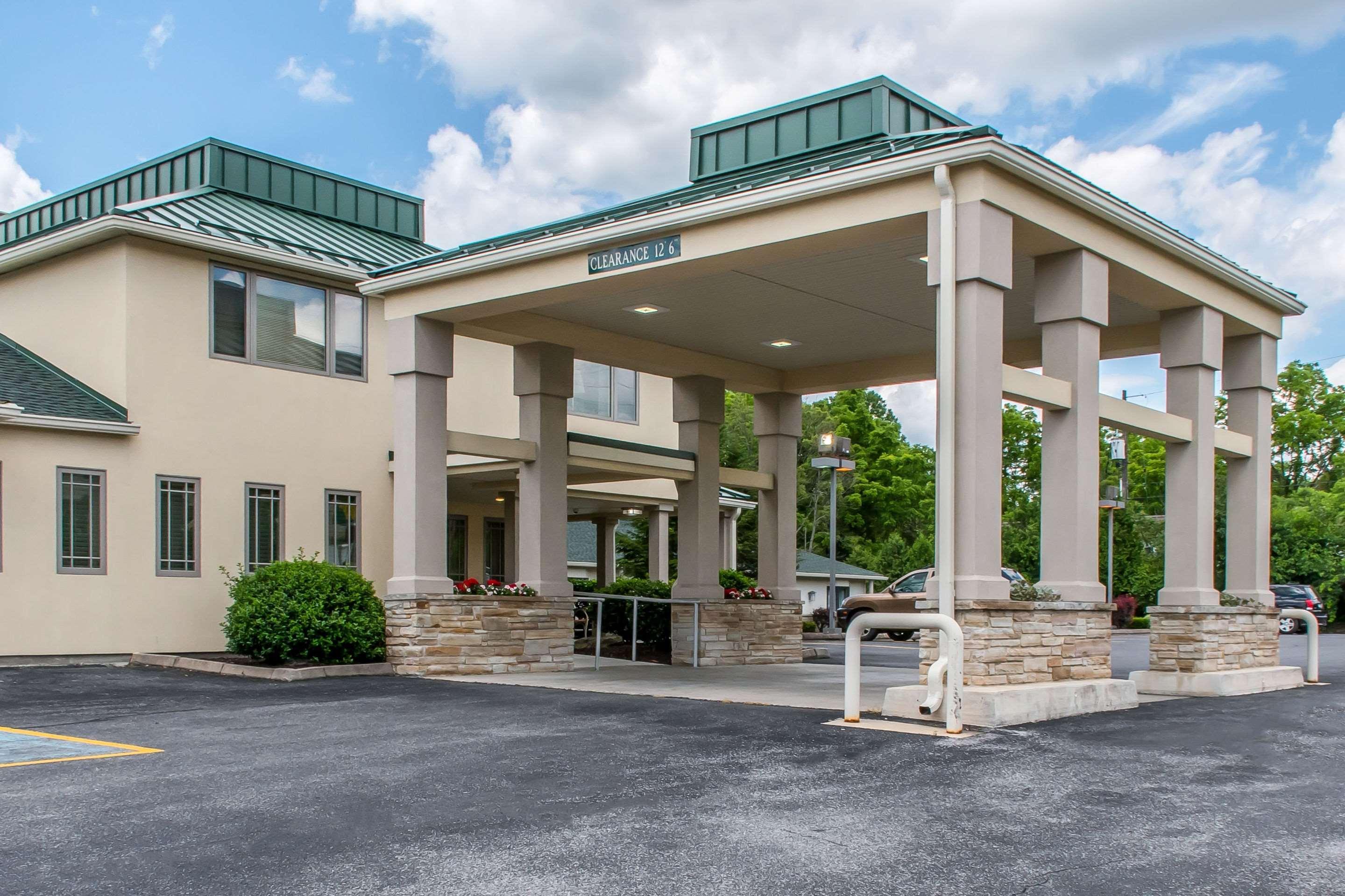 Quality Inn Bedford Exterior photo