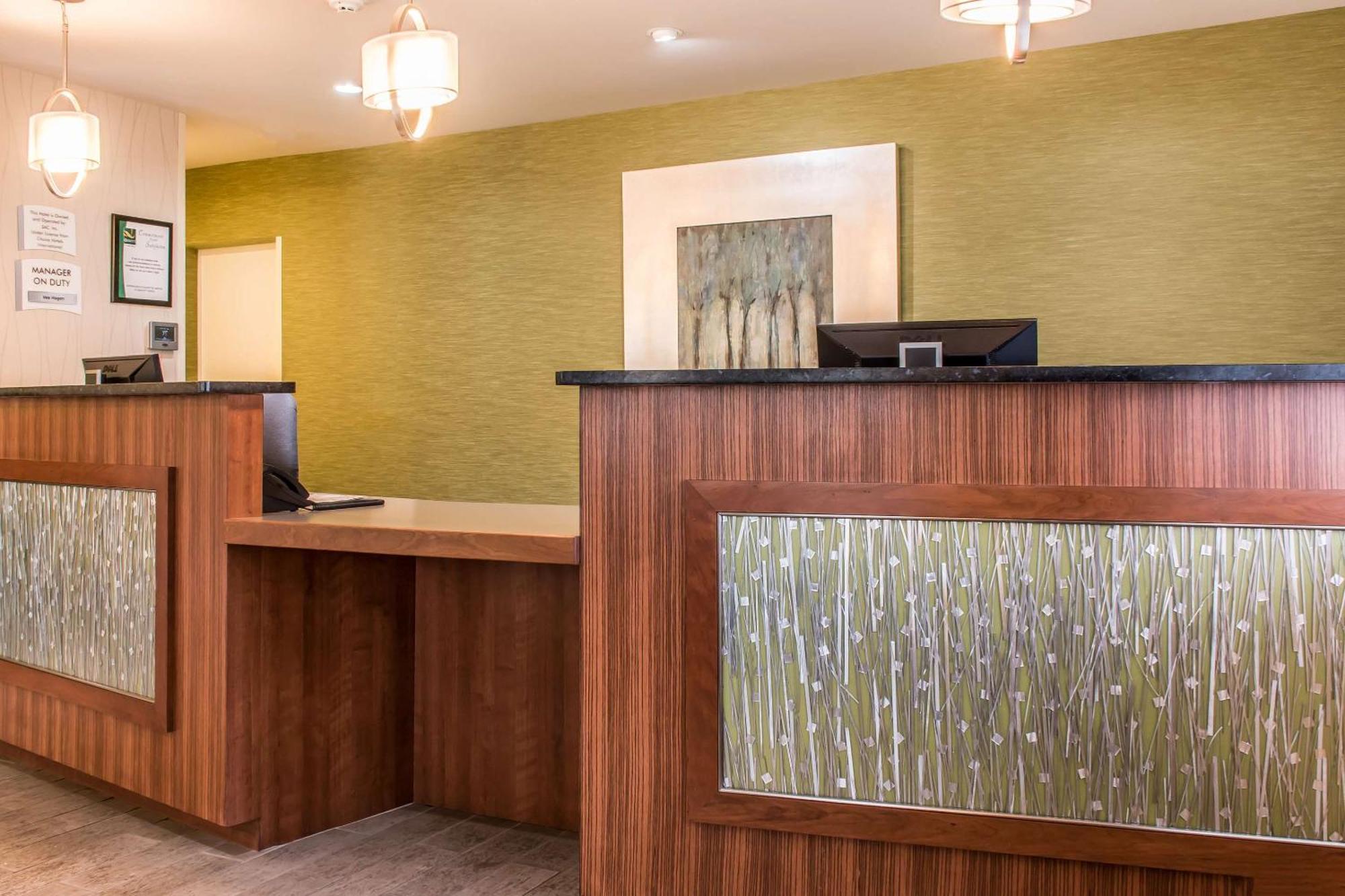 Quality Inn Bedford Exterior photo