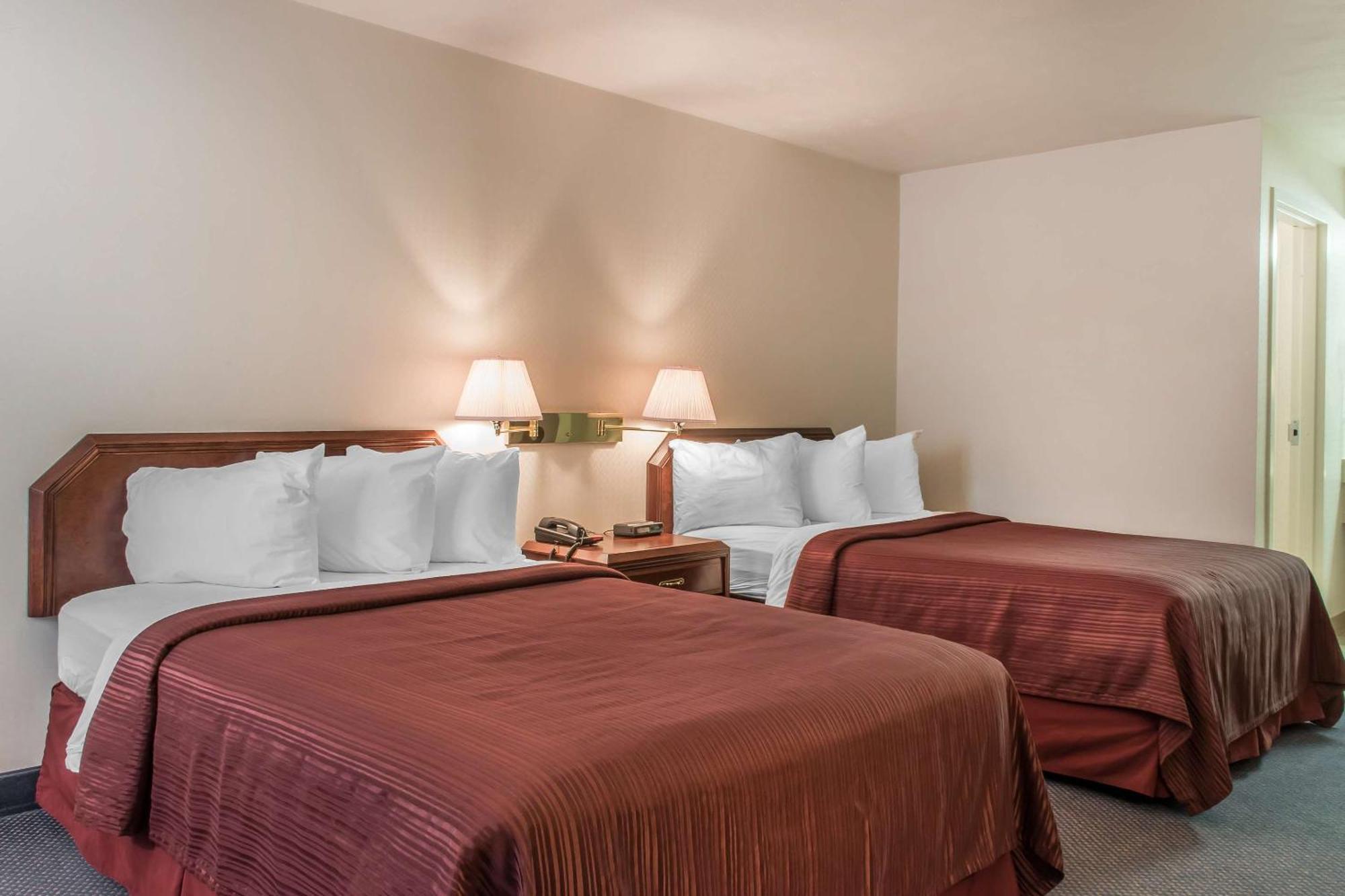 Quality Inn Bedford Exterior photo