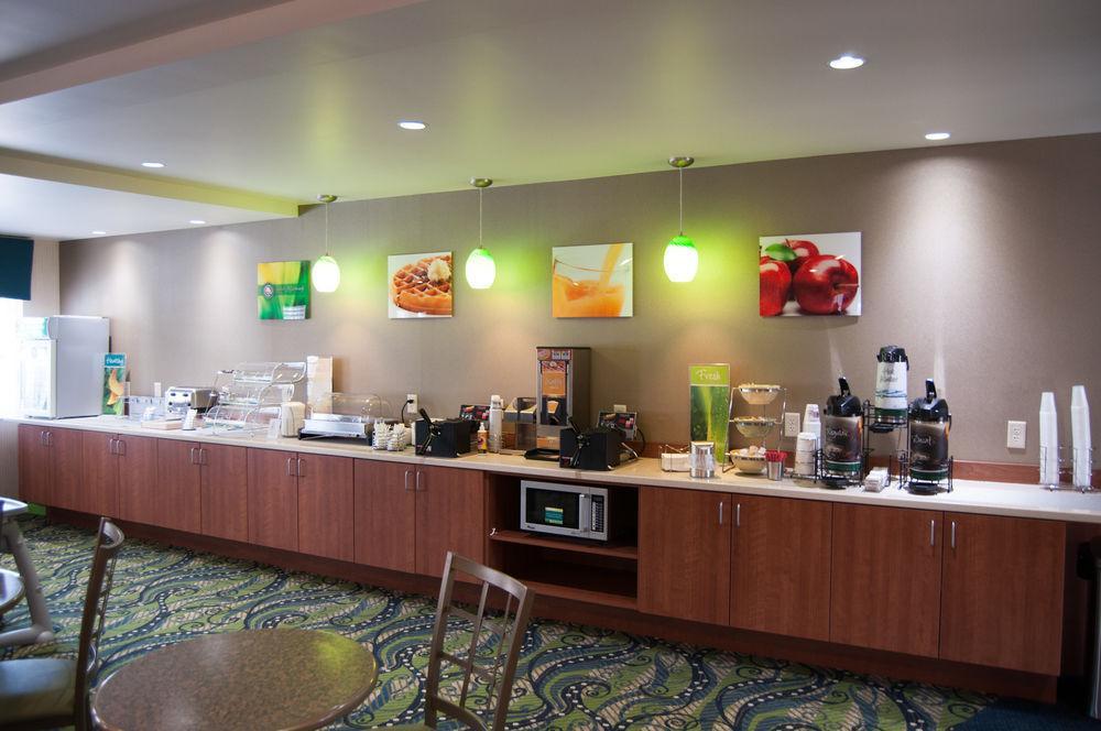 Quality Inn Bedford Exterior photo